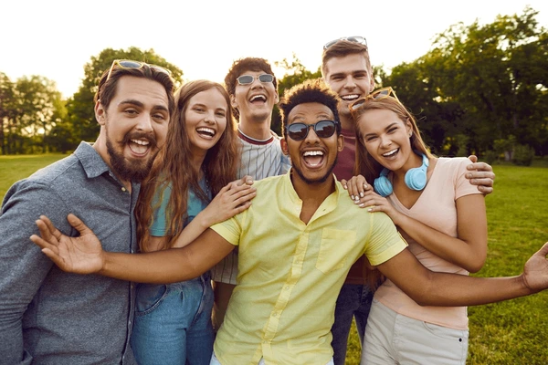 10 Realistic Ways to Make Friends in Cincinnati as an Adult